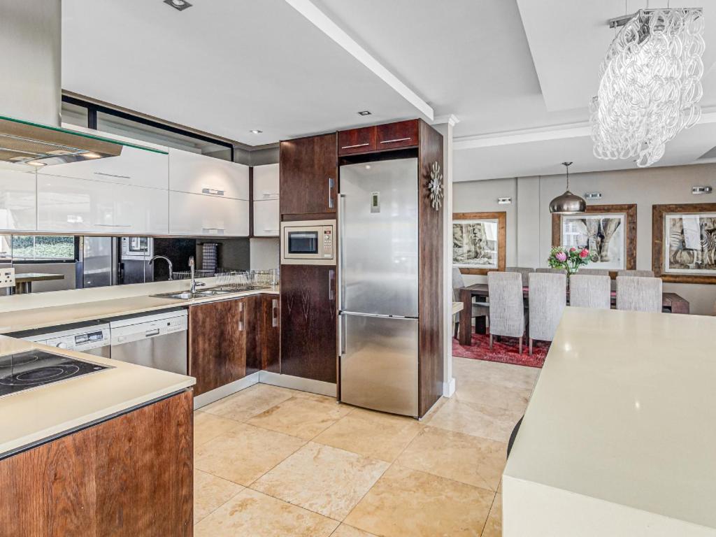 Luxury Penthouse In The Heart Of Sandton Apartment Johannesburg